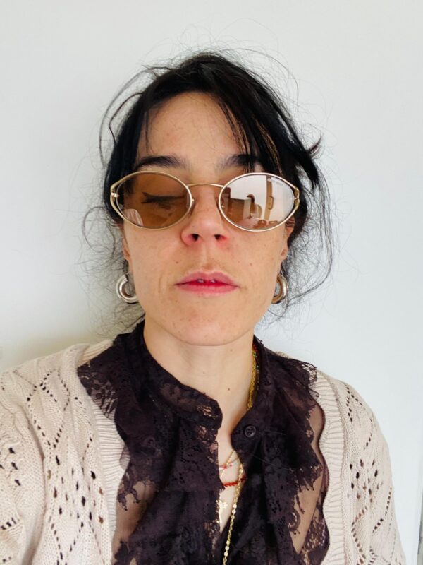 ovalino miu miu