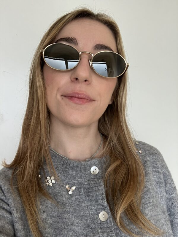 prada ovale