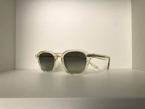 oliver peoples